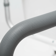 Close-up of cushioned handles