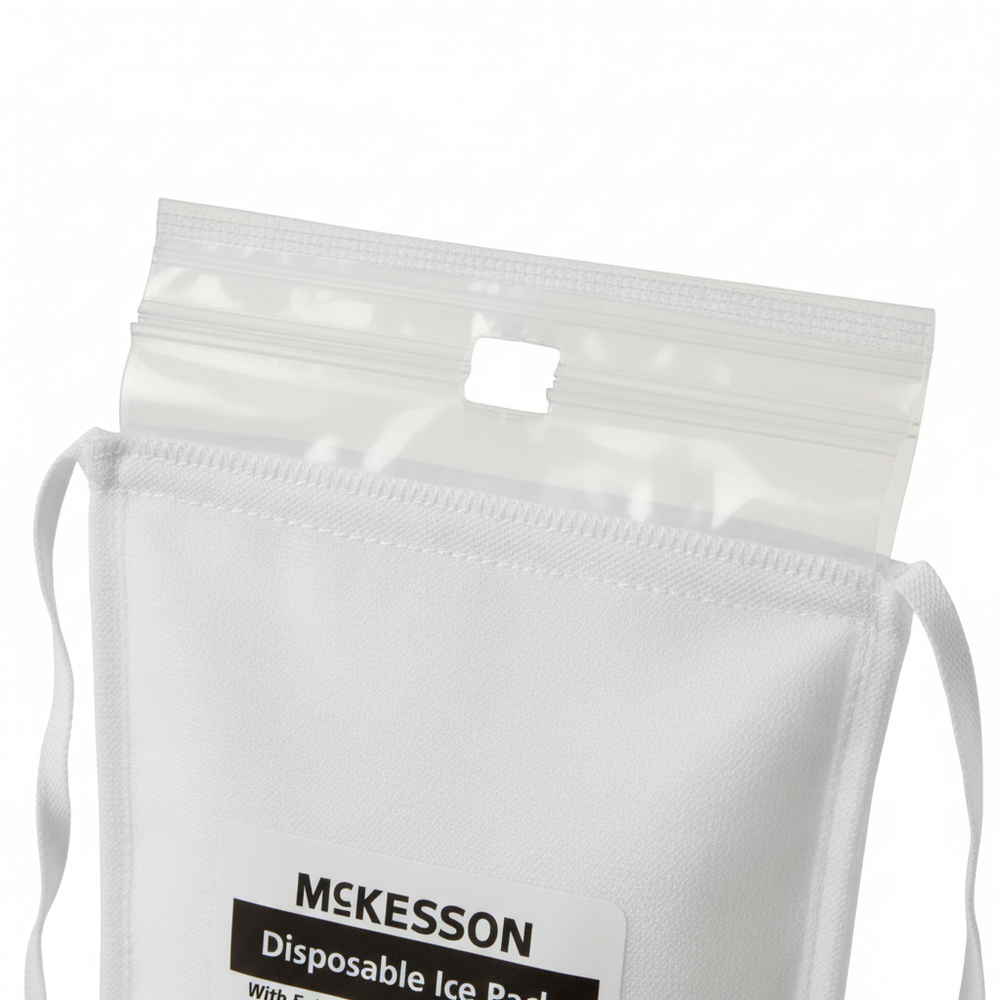 Double-locking closure detail