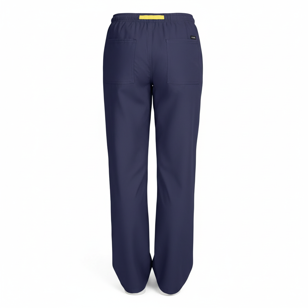 Back view showing dual pockets