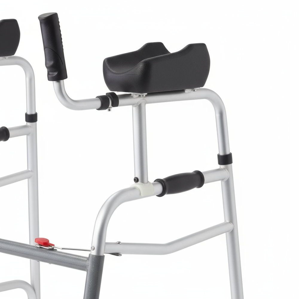 Handle and grip detail