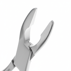 Close-up of Scoop-Shaped Cutting Jaws
