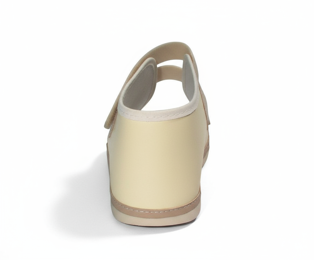 Back view of post-op shoe