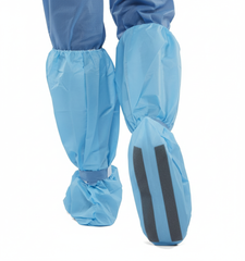 Back view showing elastic closure