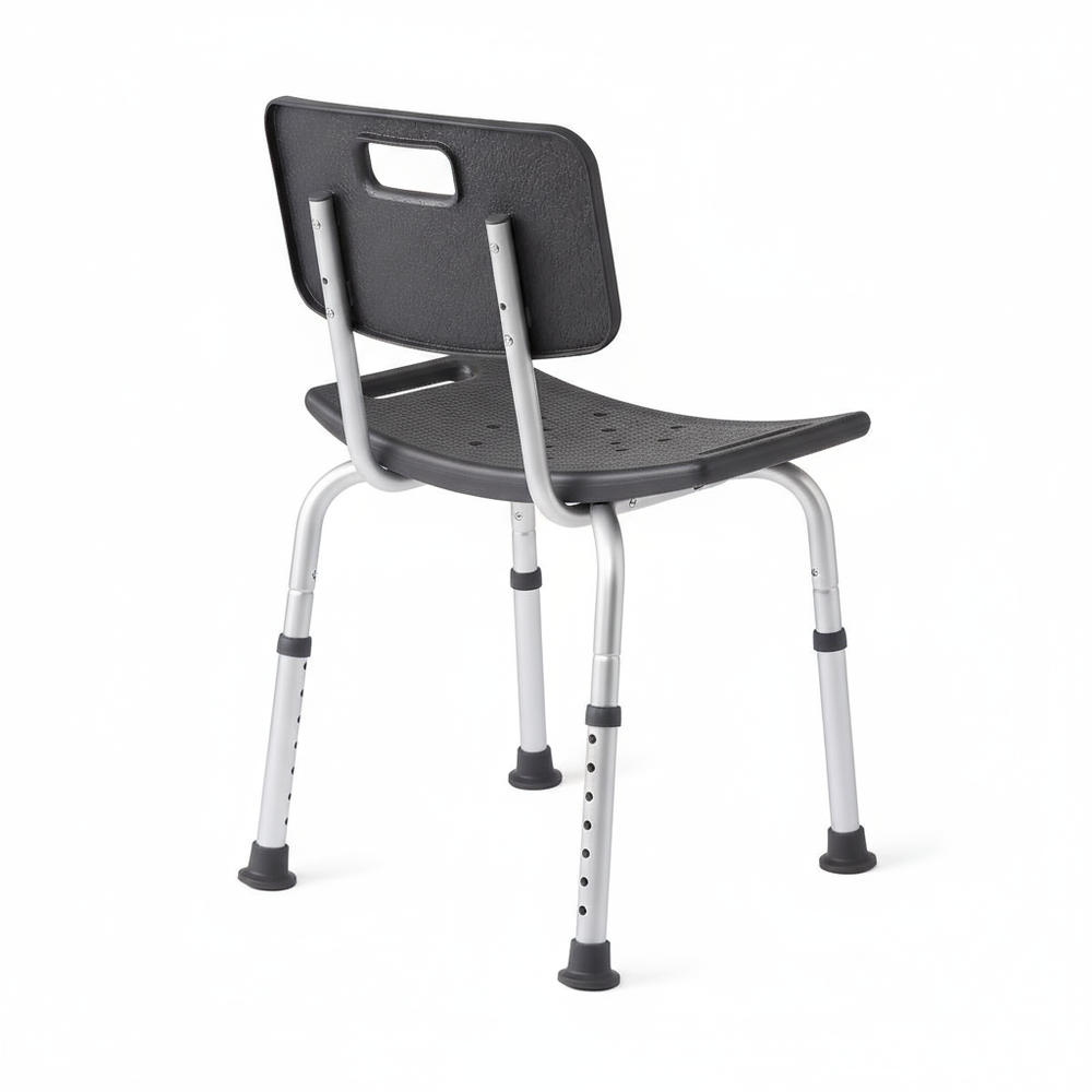 Three-quarter rear view