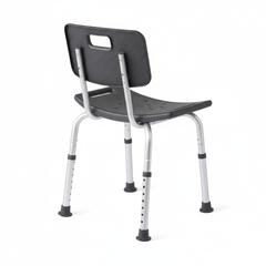 Three-quarter rear view