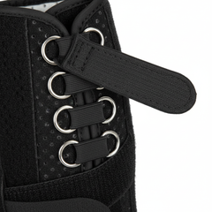 One-Pull Closure Detail