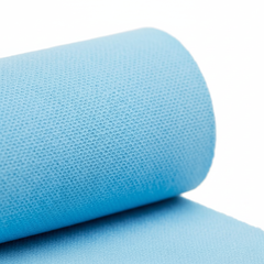 Polyisoprene material texture and self-adherent surface