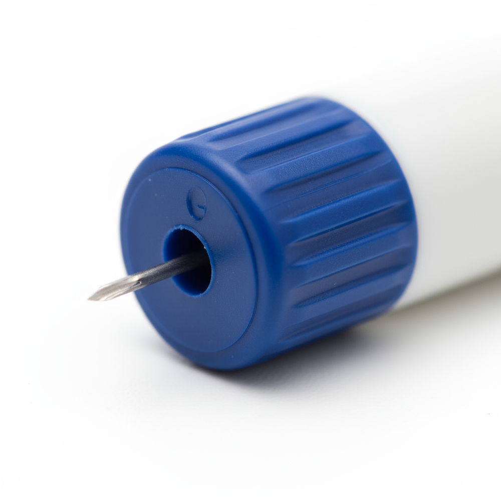 Tri-beveled needle close-up