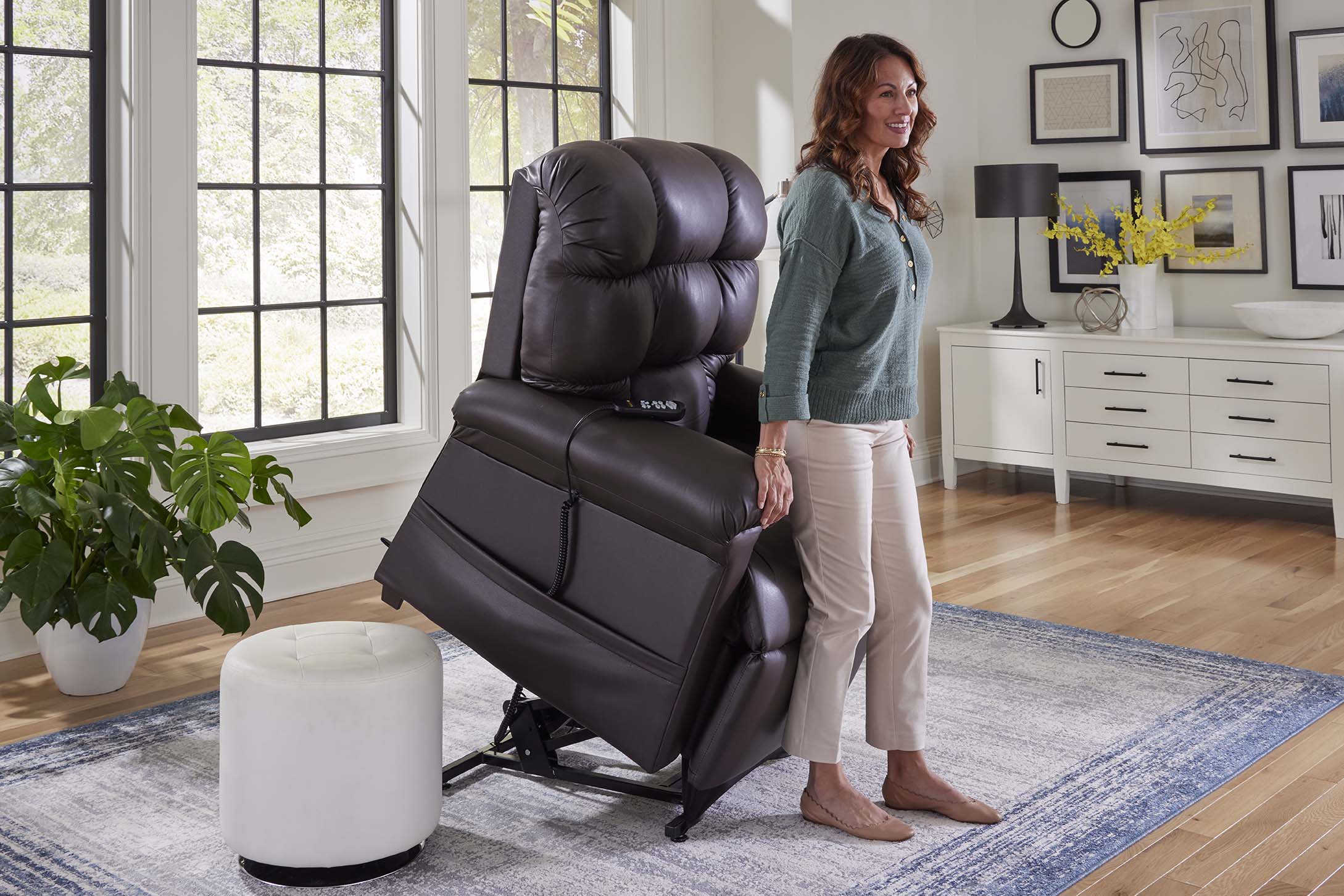 Cloud PR-510 MaxiComfort Power Lift Recliner - Infinite Position Medical Chair - Doorbuster Special