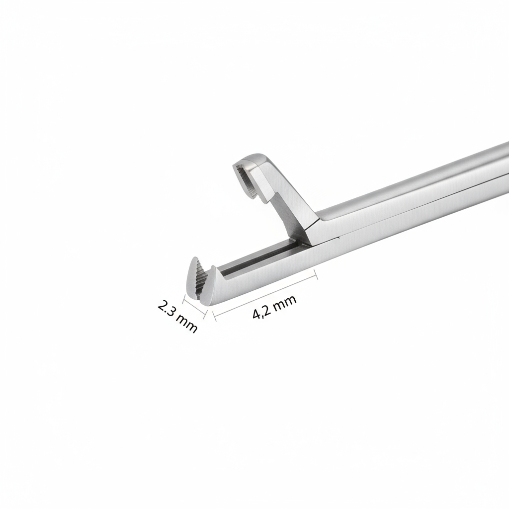 Close-up of forceps jaw tips