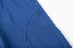 Double-stitched seams and 4-panel construction