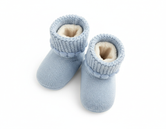 Top-down view of bootie opening