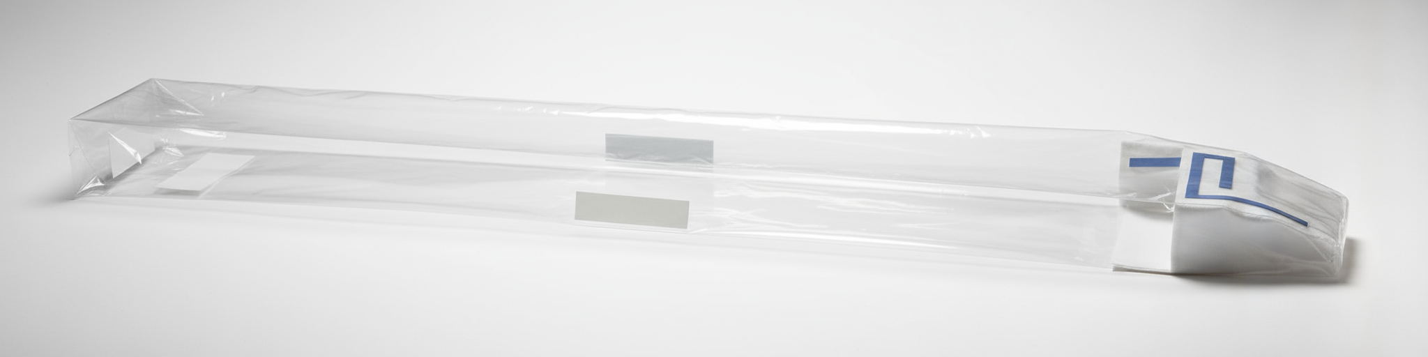 Angled view of full drape