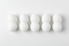 Five Peanut Sponges Package Contents