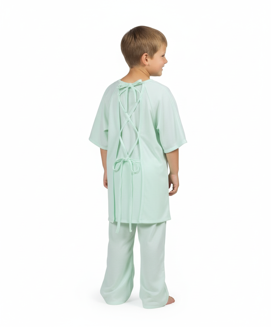 Back view showing tie closures