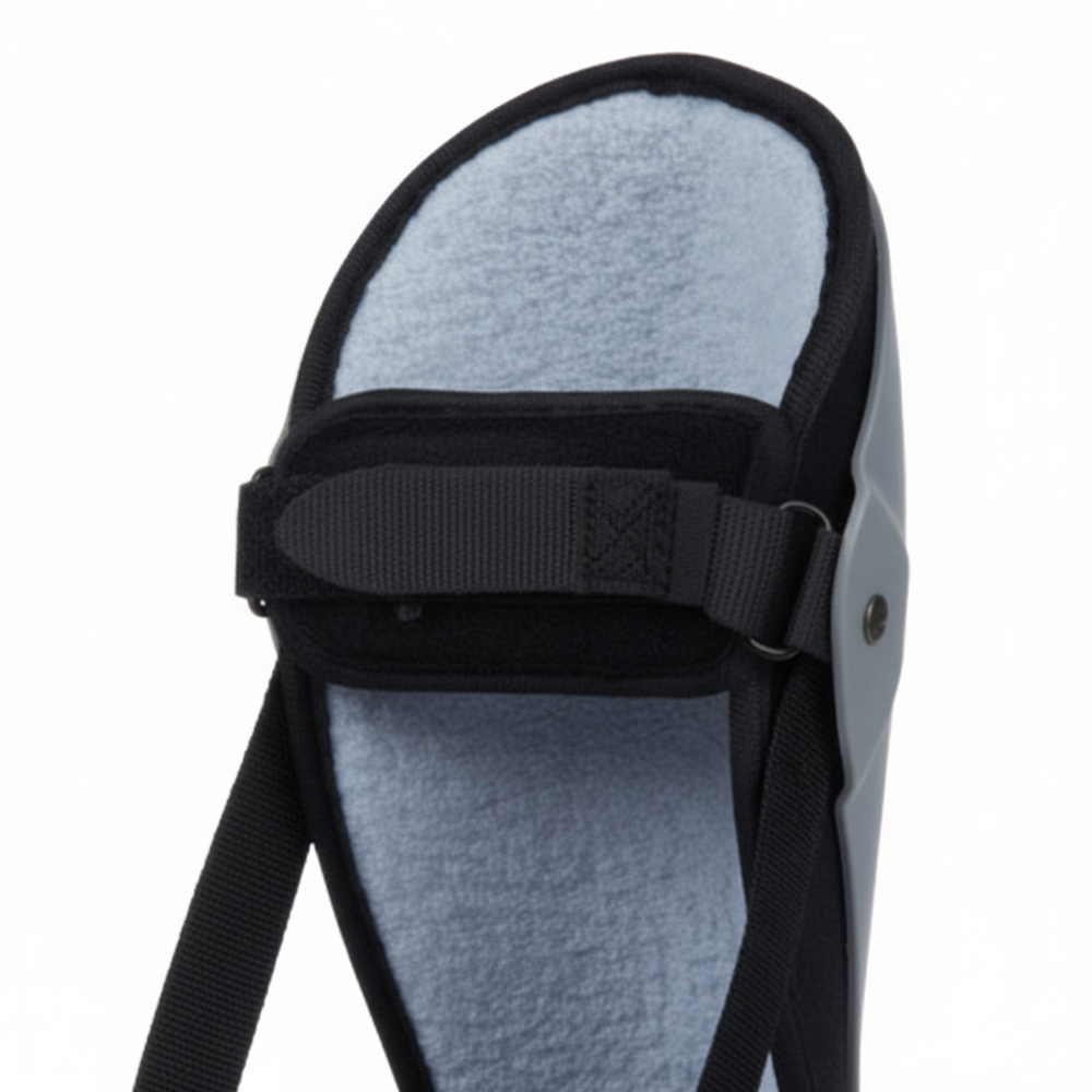 Padded straps close-up